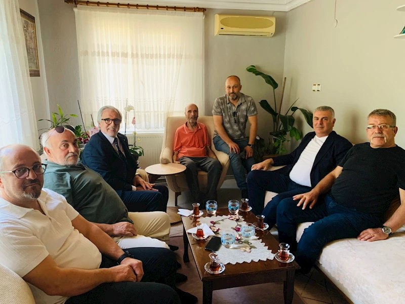 İZMİT BELEDİYESİNDEN KARTEPE’DEKİ KIBRIS GAZİLERİNE VEFA ZİYARETİ