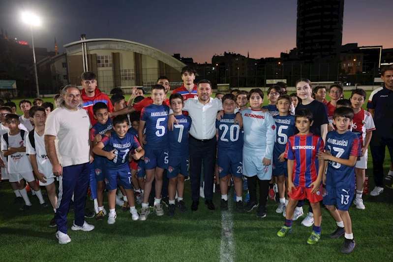 Nevşehir Belediyesi U11 ve U12 Şenliklerine Büyük Renk Kattı