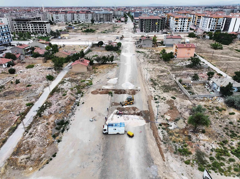 CEMİL ÇİÇEK VE SAÇLI KASAP CADDESİ GÜÇLÜ BİR ULAŞIM HATTIYLA BİRLEŞİYOR