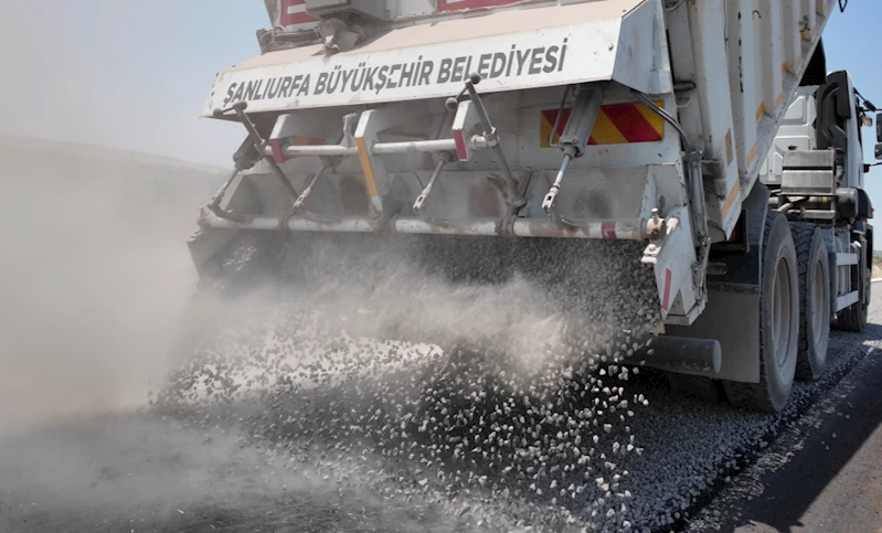SİVEREK KIRSALININ YOLLARI, BÜYÜKŞEHİR’LE GÜÇLENİYOR