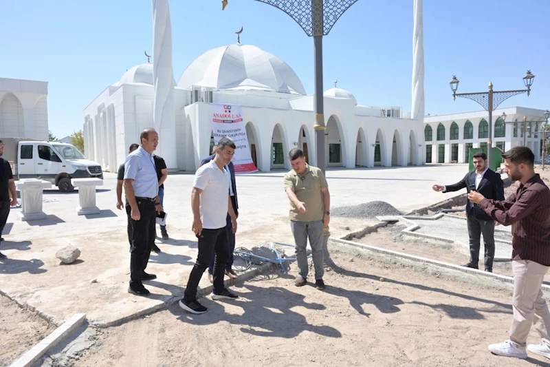 BELEDİYE BAŞKANI DR. EVREN DİNÇER, SELÇUKLU KÜLLİYESİ
