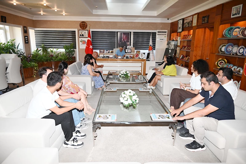 Kurs öğretmenlerinden Başkan Topaloğlu’na ziyaret