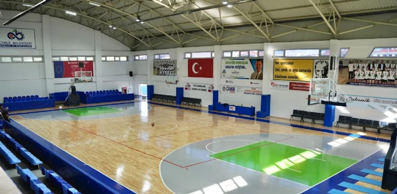 Baştan Sona Yenilenen Ziya Berhan Kılıç Spor Salonu Yeni Sezona Hazır