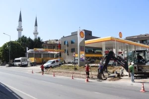 TONAMİ MEYDANI’NDA YOL GENİŞLETME ÇALIŞMASI