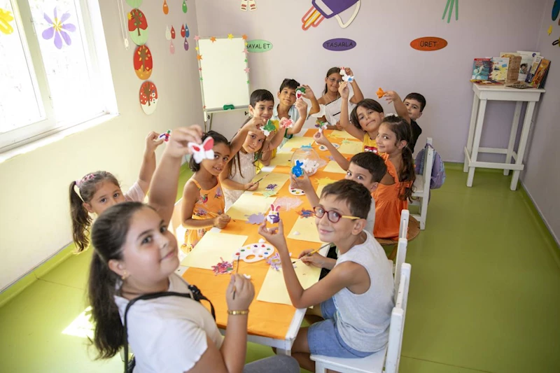 Büyükşehir’in Silifke’de Açtığı ‘Atakent Çocuk Hobi Atölyesi’ Hem Çocukların Hem Velilerin Yeni Gözdesi
