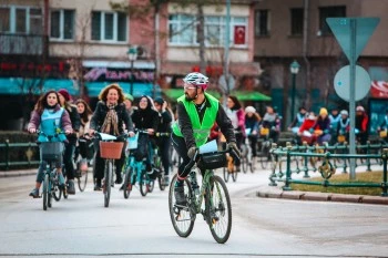 SOKAKLAR PEDAL SESLERİYLE ŞENLECEK