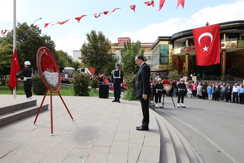 SİİRT’TE GAZİLER GÜNÜ COŞKUYLA KUTLANDI