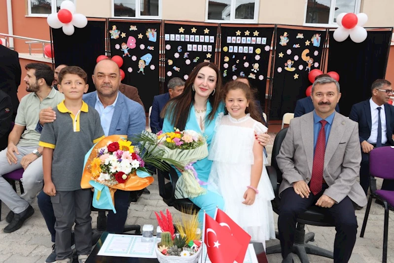İlköğretim Haftası Kutlama Programı Düzenlendi