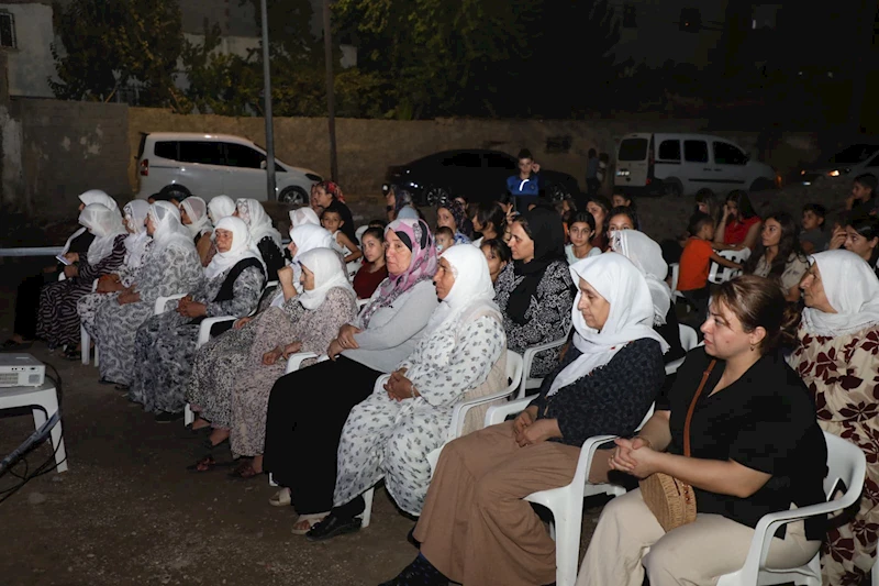 Belediyemiz Kadın Politikaları Müdürlüğü tarafından Cahferi Sadık Mahallesi’nde düzenlenen Kadın Buluşması Programı, Eşbaşkanımız Güler Yerbasan’ın katılımıyla gerçekleşti.