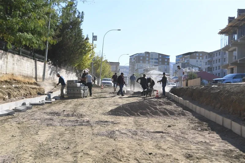 EŞBAŞKAN SÖYLEMEZ, SÜTLÜCE MAHALLESİ ALT GEÇİDİNDE SÜREN ÇALIŞMALARI İNCELEDİ