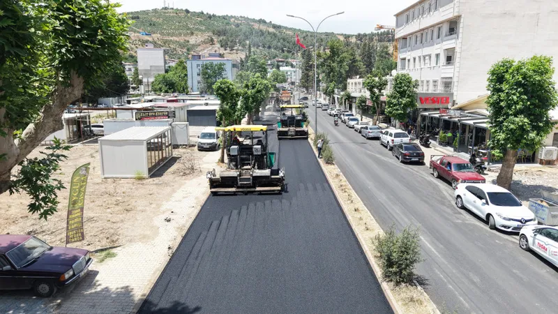 Büyükşehir’den Türkoğlu’na 170 Milyonluk Ulaşım Yatırımı