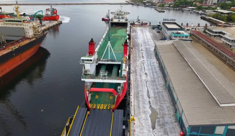 DENİZLERDE GEMİ-RAY TAŞIMACILIĞI