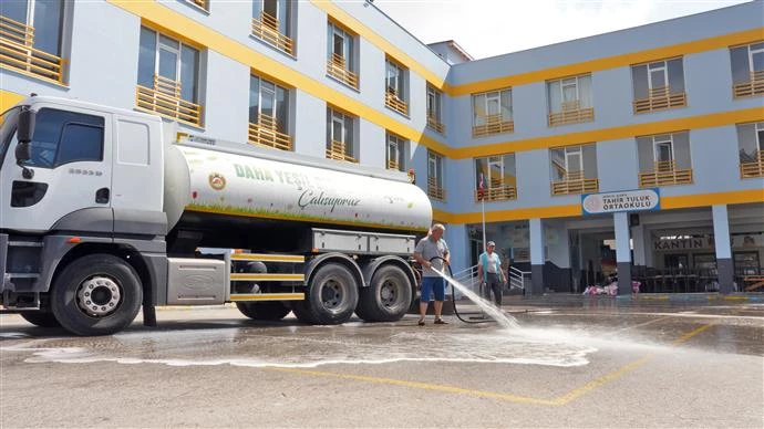 ALANYA BELEDİYESİ’NDEN OKULLARDA YENİ DÖNEM HAZIRLIĞI