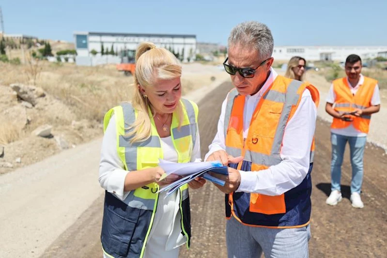 Merkezefendi’de Yollar Modern Görünüme Kavuşuyor